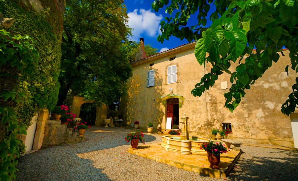 Ce village est le plus isolé de France, il compte seulement... 4 habitants