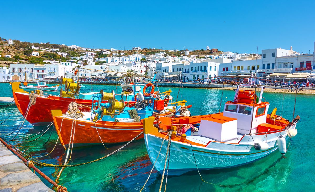 Ce village méconnu de Crète fait de l’ombre à Santorin (et il est bien plus authentique !)