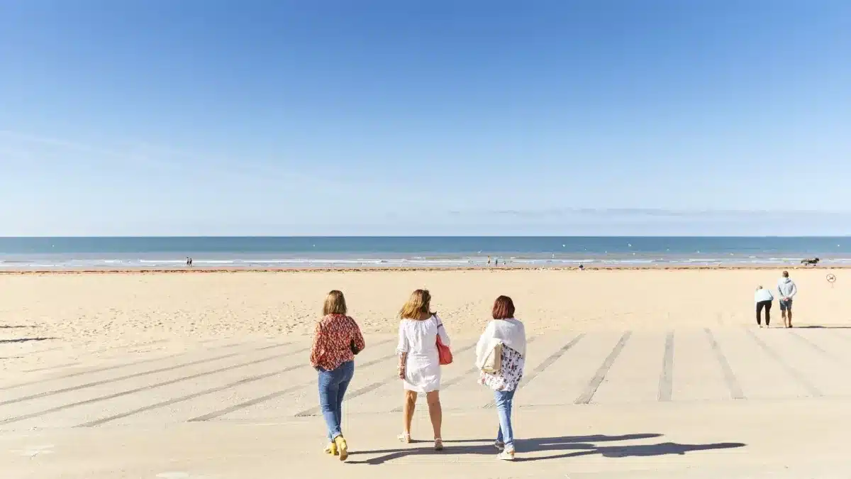 Bord de mer ces petits plaisirs de touristes désormais interdits cet été