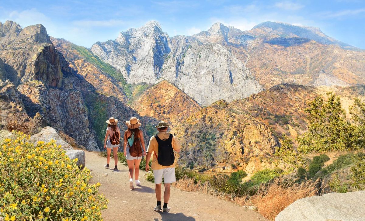 Cet été, de plus en plus de vacanciers fuient la mer pour la montagne