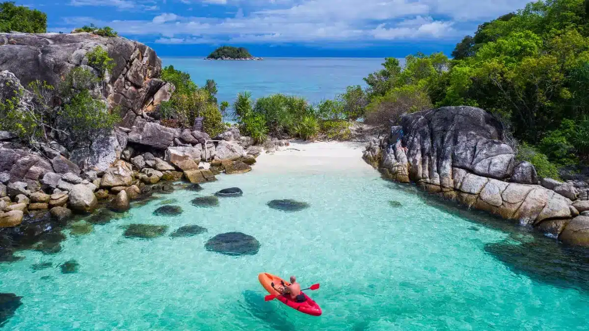 ce paradis resté secret dévoile une beauté marine à couper le souffle