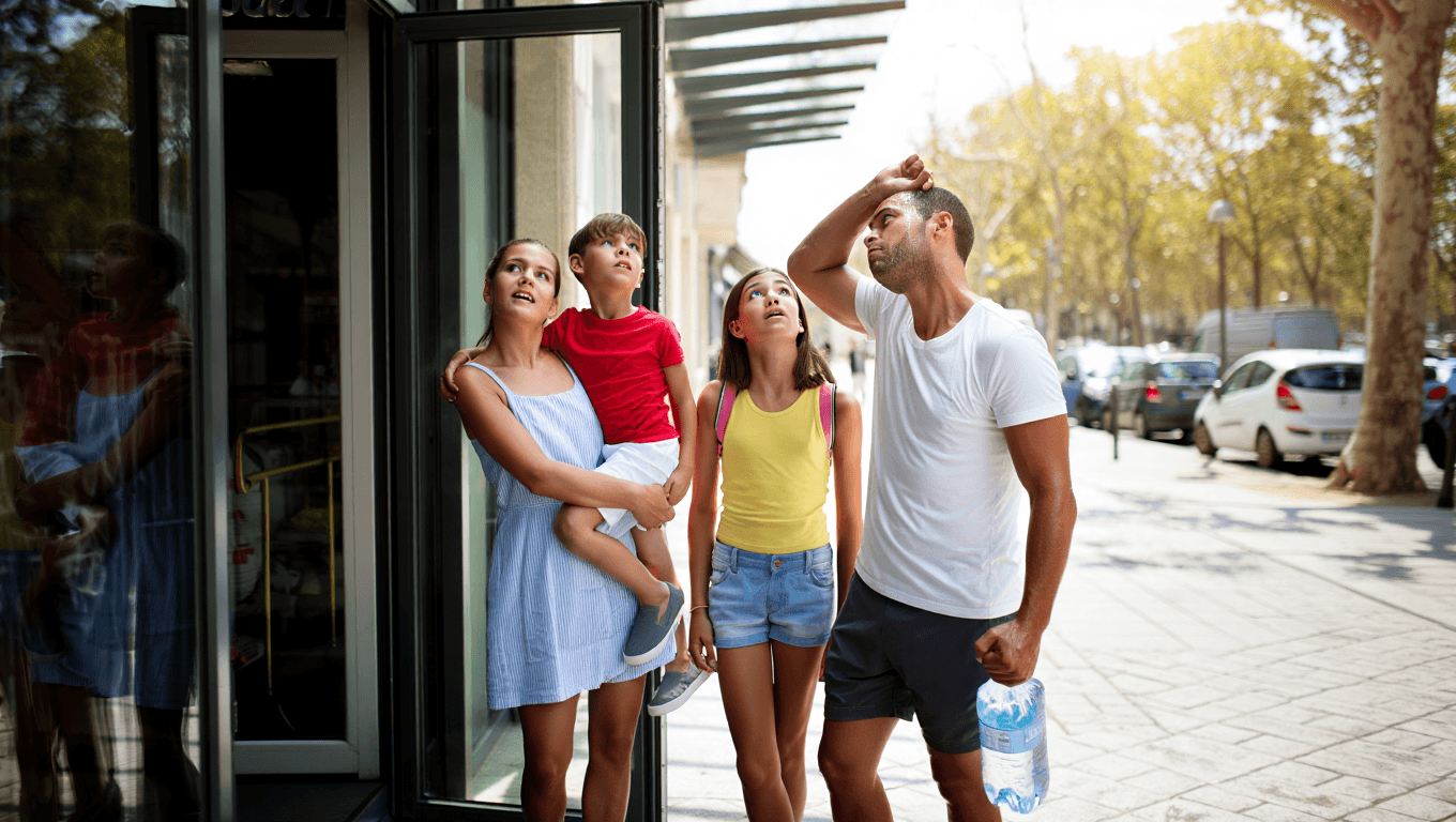 Vacances
d'été : voici comment la canicule transforme nos habitudes de
vacances, selon une enquête